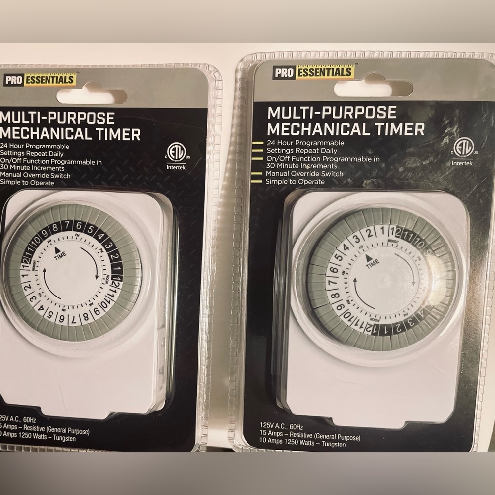 NEW 2pk Pro Essentials Indoor Mechanical 
Indoor Timer - White 24hr Programmable
